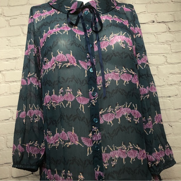 Modcloth Ballerina button down sheer Ballet / ballerina Print Blouse Top size M - Picture 10 of 16